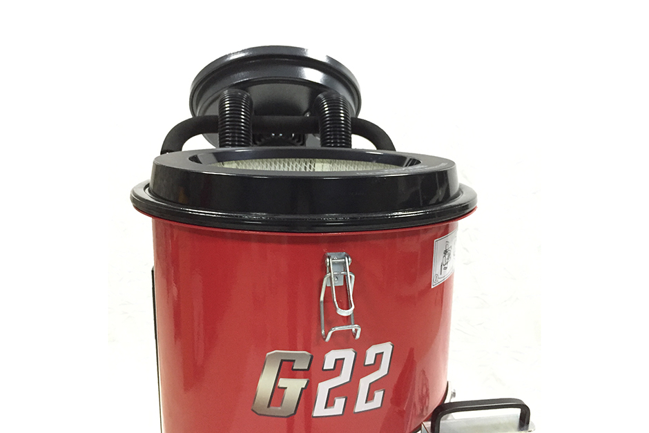 2 Motor Vacuum, G22