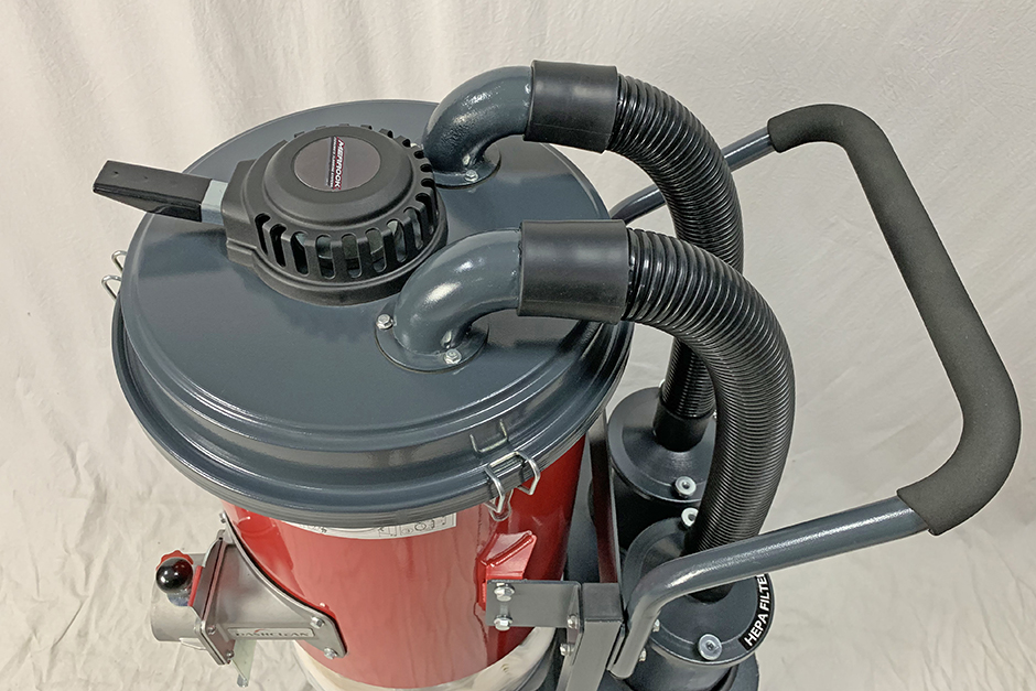 2 Motor Vacuum, G22